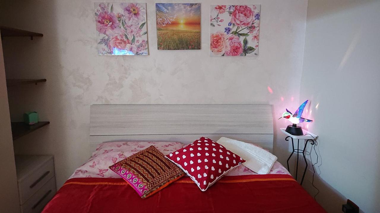 Sky-Terrace In Central Station, 3 Bedrooms Naples Luaran gambar