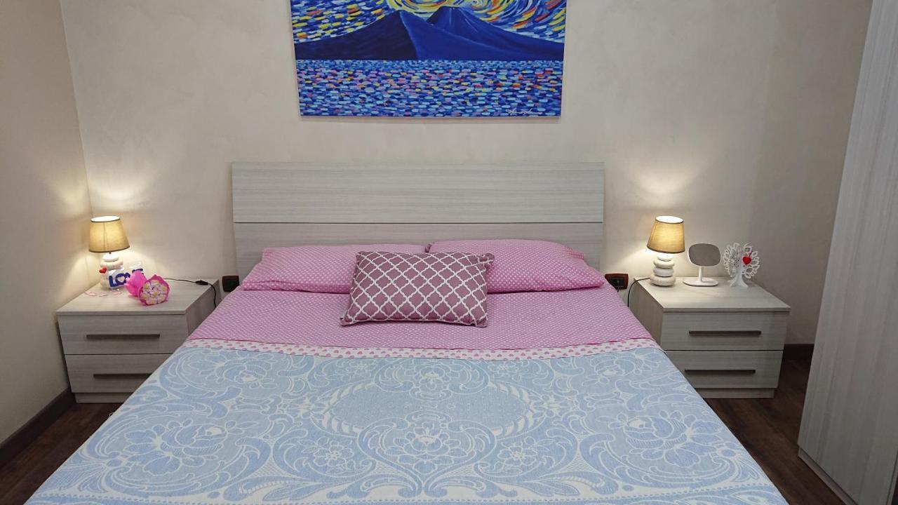 Sky-Terrace In Central Station, 3 Bedrooms Naples Luaran gambar