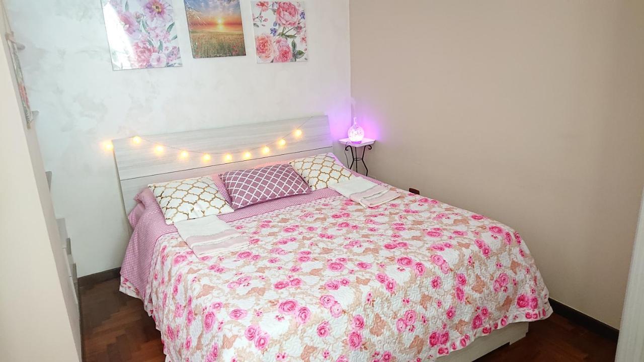 Sky-Terrace In Central Station, 3 Bedrooms Naples Luaran gambar