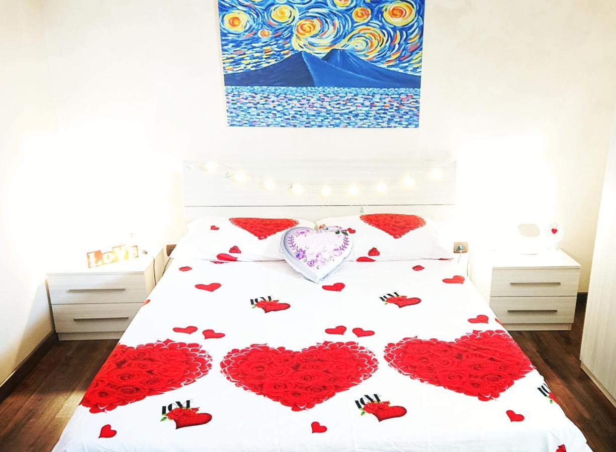 Sky-Terrace In Central Station, 3 Bedrooms Naples Luaran gambar