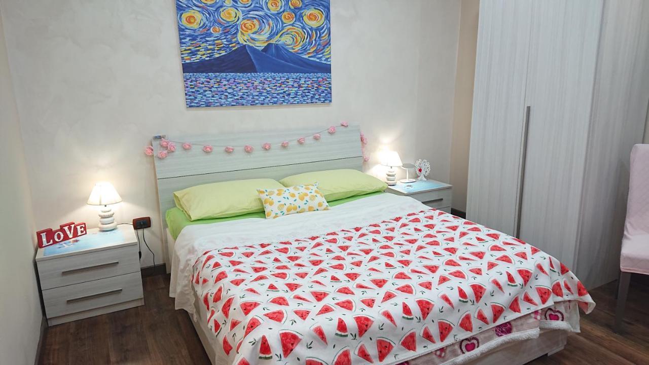 Sky-Terrace In Central Station, 3 Bedrooms Naples Luaran gambar